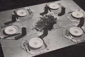 Lily Speed-O-Weave Luncheon Set Lily Speed-O-Weave Luncheon Set