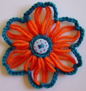 Making Stars on Any Round Flower Loom