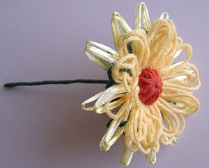 Stemmed Loom Flower with Calyx Stemmed Loom Flower with Calyx