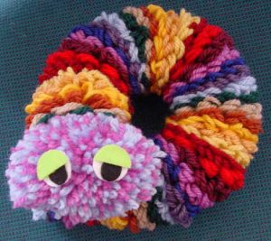 Daisy Loom Caterpillar Daisy Loom Caterpillar