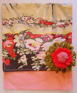 Loomed Flower Brooches Loomed Flower Brooches